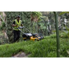 DEWALT 36V (2x18V XR) 5.0Ah 48cm Brushless Grasmaaier 19 DEWALT 36V (2x18V XR) 5.0Ah 48cm Brushless Grasmaaier - Afbeelding 10