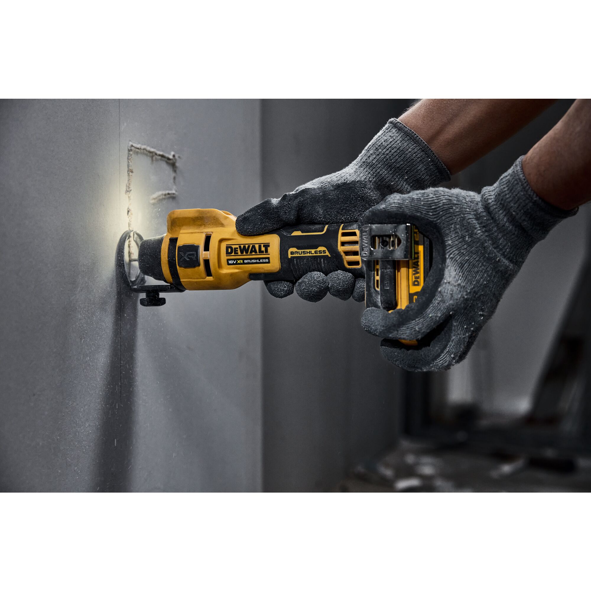 DEWALT Borstelloze Gipsfrees 18V XR (zonder accu en lader) 4 DEWALT Borstelloze Gipsfrees 18V XR (zonder accu en lader) - Afbeelding 4