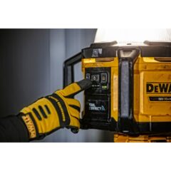 DEWALT LED Werklamp 18V XR (zonder accu en lader) 12 Ecomm Large DCL074 A4