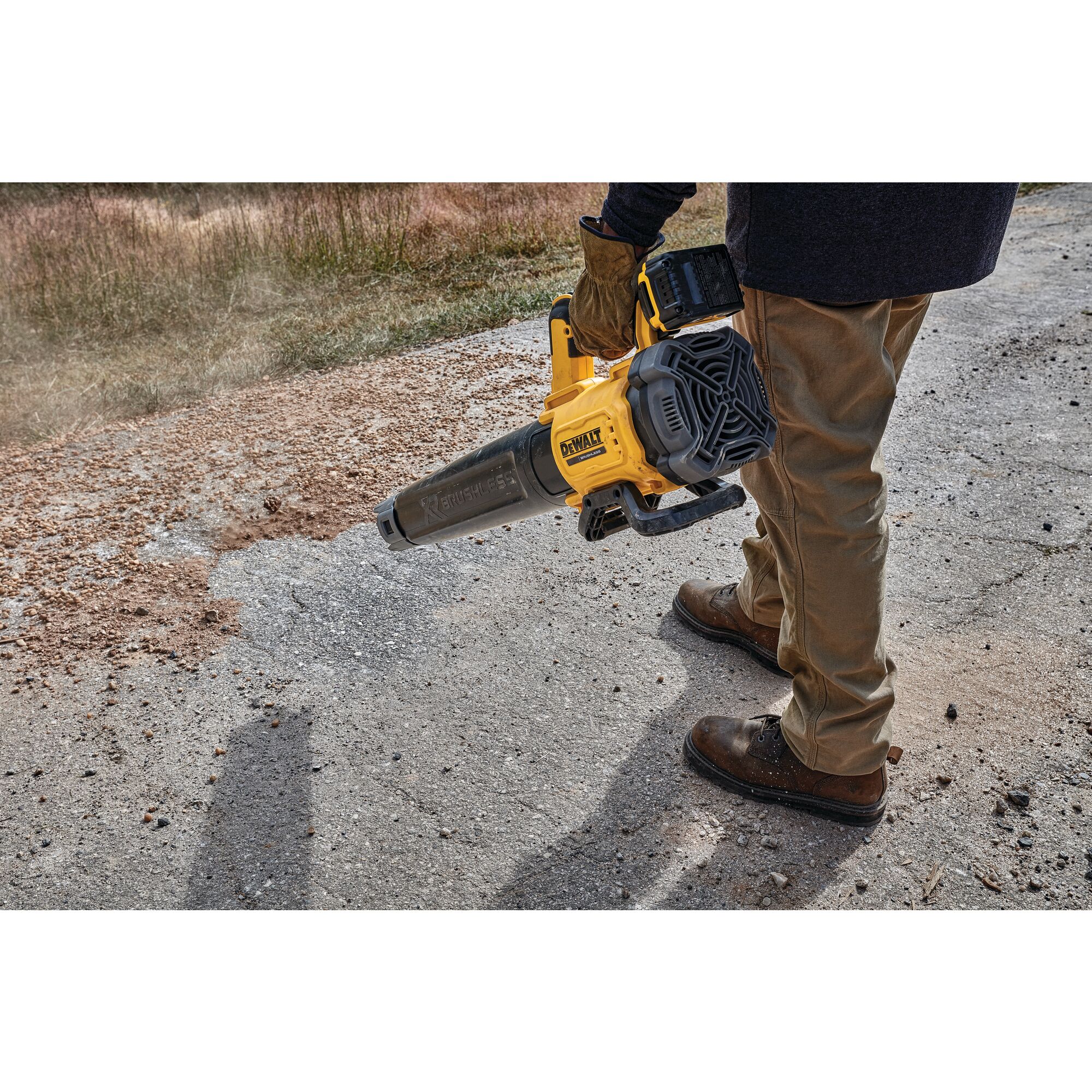 DEWALT 18V XR Axiale Bladblazer (zonder accu en lader) 9 DEWALT 18V XR Axiale Bladblazer (zonder accu en lader) - Afbeelding 9